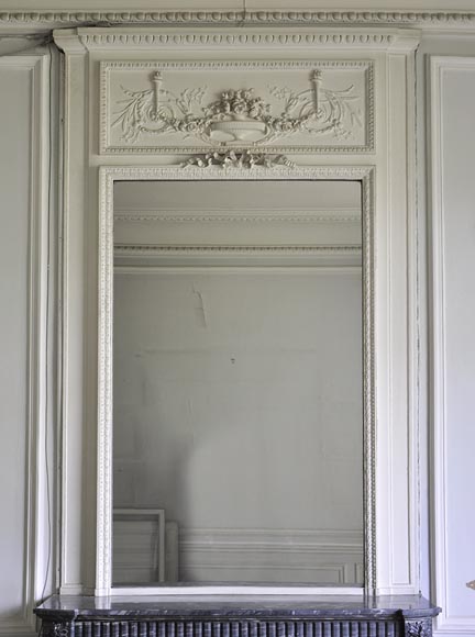 Большое старинное трюмо в стиле Людовика XVI с ртутным зеркалом.-0
