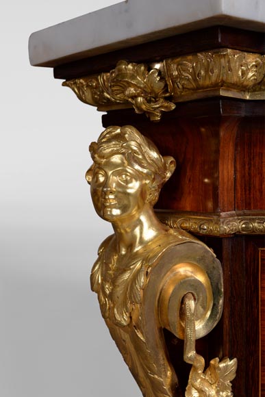 МОНБРО (приписано работе), Пара шкафов-кабинетов, украшенных декоративными бронзовыми орнаментами, представляющими женские образы.-5