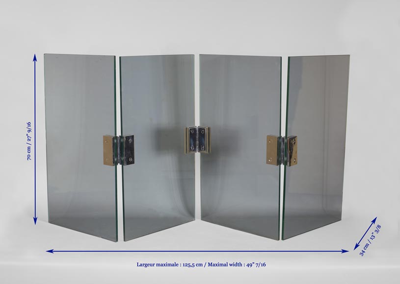Защитный экран камина с четырьмя створками из стекла и хромированного металла, 1970 годы.-3