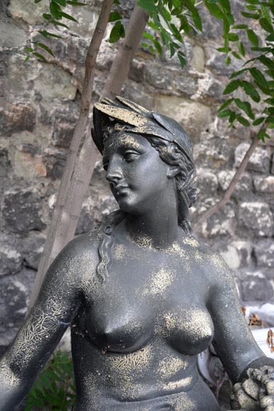 «Ацис и Галатея», великолепный ансамбль чугунных скульптур, изготовленных литейной мастерской Валь дОсн, составляющих фонтан, который ранее находился в замке Пиан недалеко от Бордо.-3