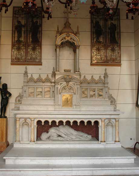 Church altar from the 19th century_ru