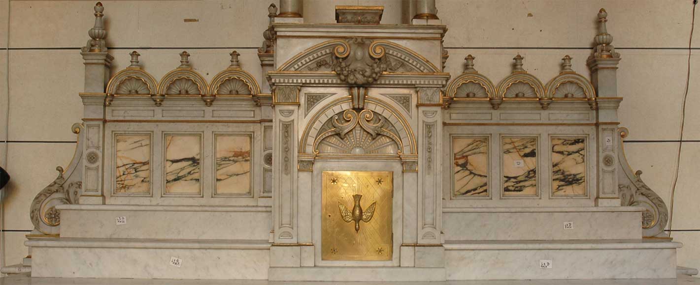 Church altar from the 19th century_ru