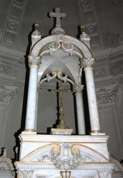 Church altar from the 19th century_ru