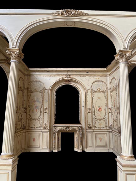 Panelled room with fine chinoiserie decoration from the Villa Les Cèdres,  King Leopold II’s residence  in Saint-Jean-Cap-Ferrat, Côte d’Azur_ru