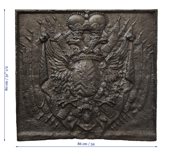 Чугунная каминная плита с гербом семьи Фуке де Бель-Иль.-8